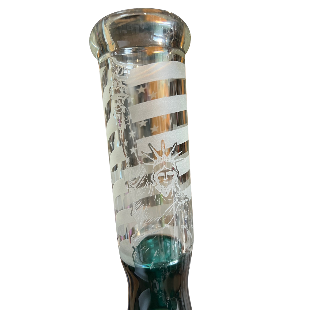 Bong socha svobody 38 cm NS14