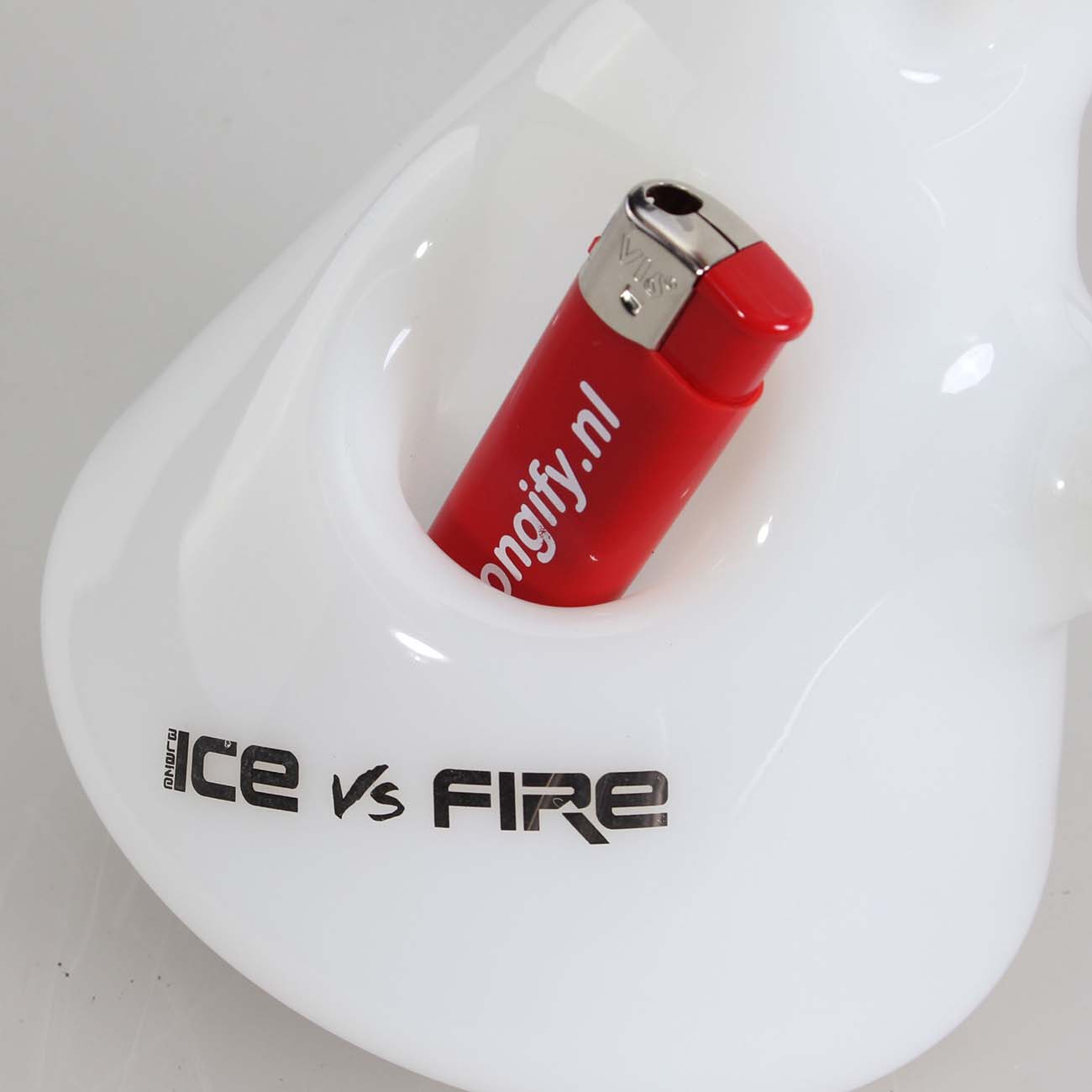 Bong BLAZE Ice vs. Fire tmavě zelené  30cm